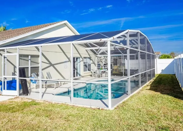 Spacious Vacation Home Near Disney W/ Private Pool- Perfect For Families!